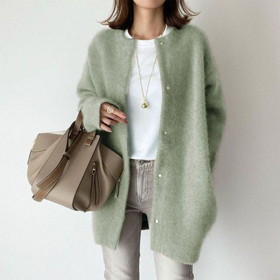 Chloé™ | Cozy Elegant Cardigan